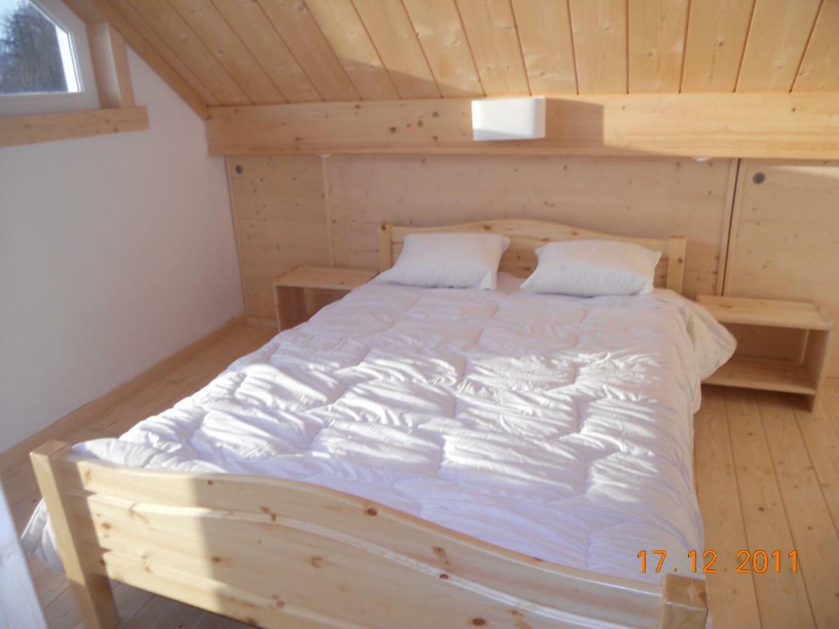 Bungalow du Lac Froid-Chapelle Extérieur photo